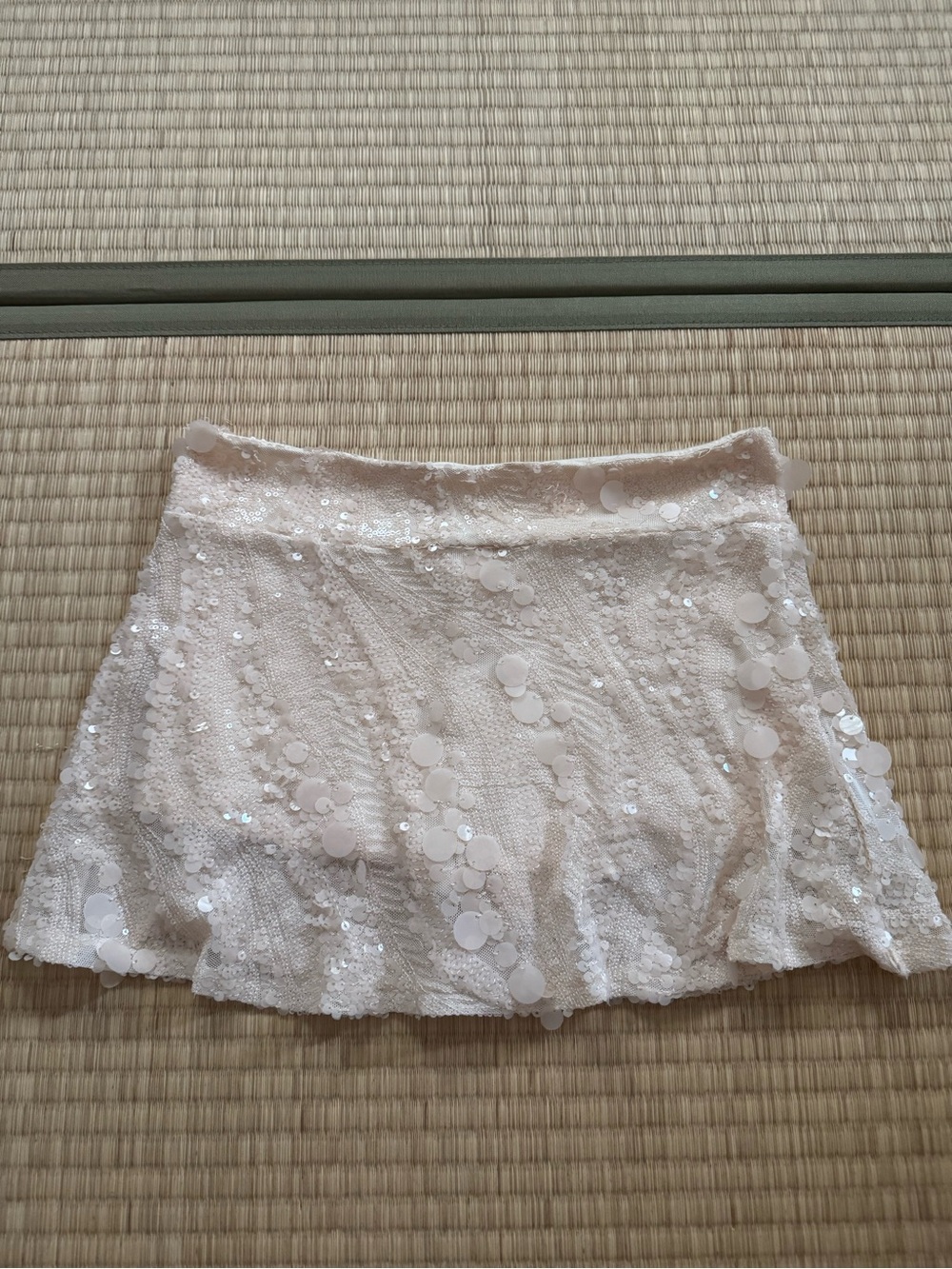 Subdued Sequin Mini Skirt - White/Cream